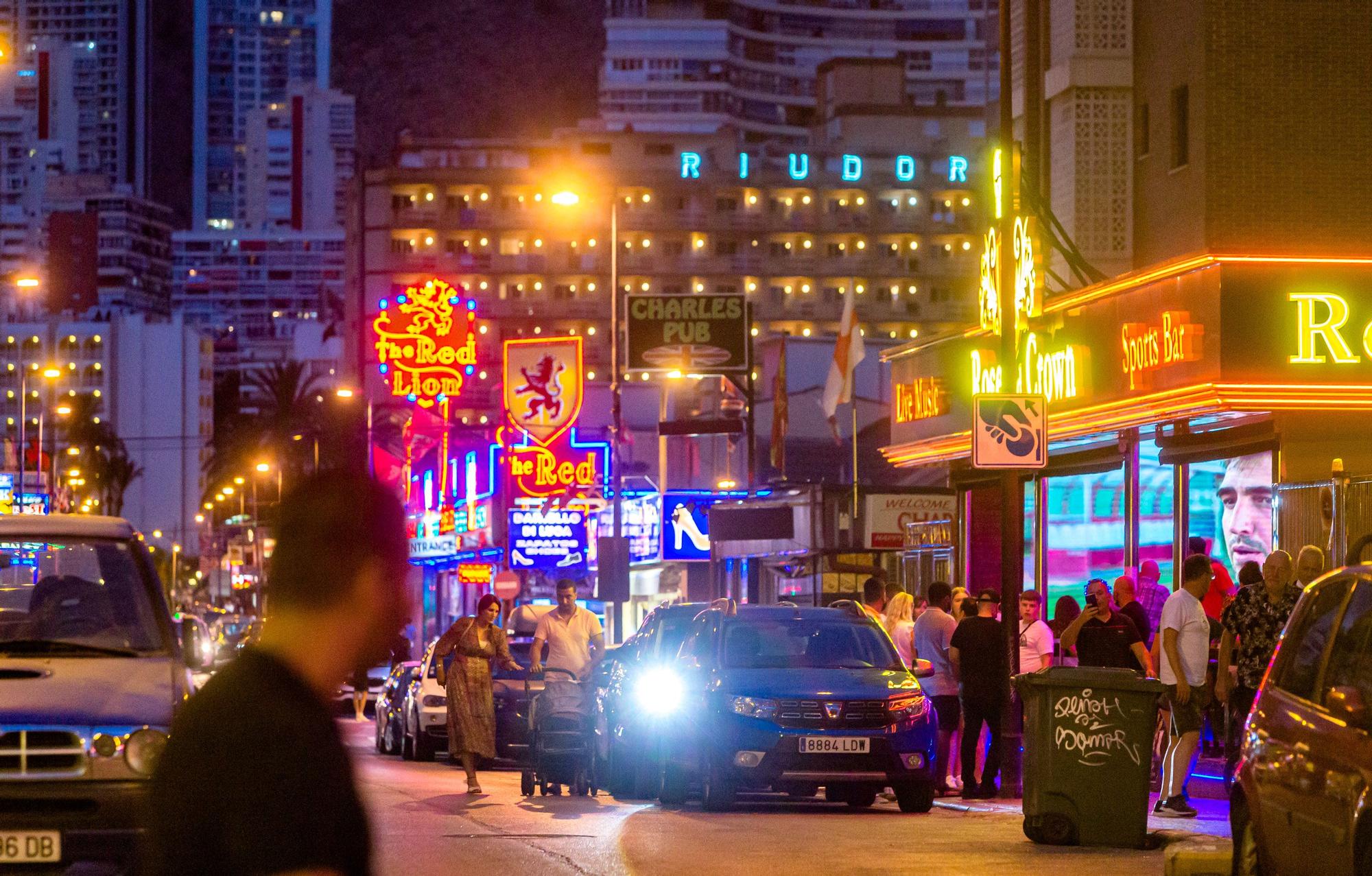 Benidorm Pride 2026: Dates, Parties, Parade & Where to Stay